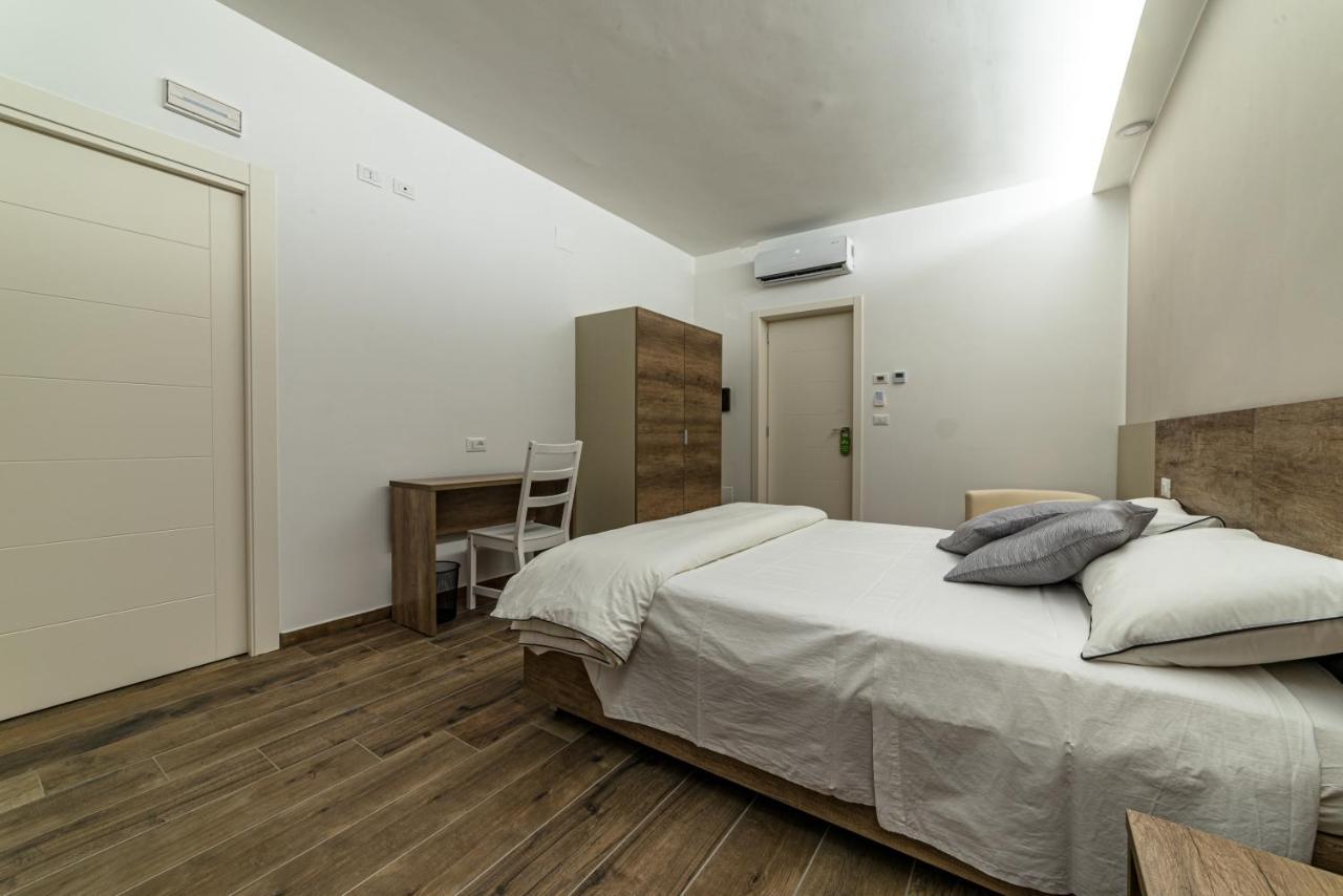 B&B Villa Elianto Notaresco Екстериор снимка